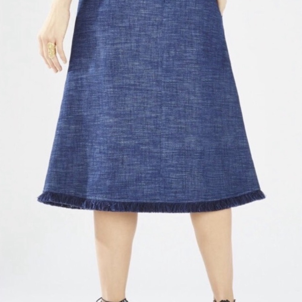 BCBG Maxazria Manne Dark Navy Skirt Size 10 - Picture 2 of 7